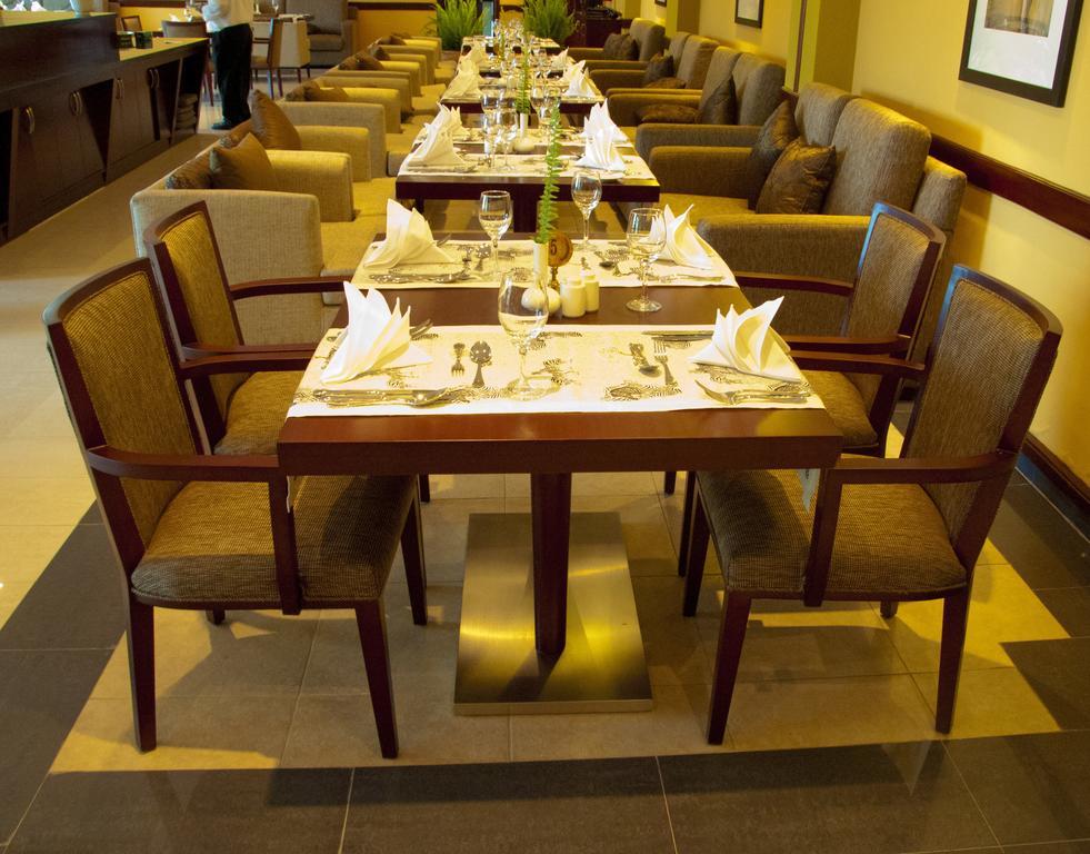 Gorillas Golf Hotel Kigali Eksteriør bilde