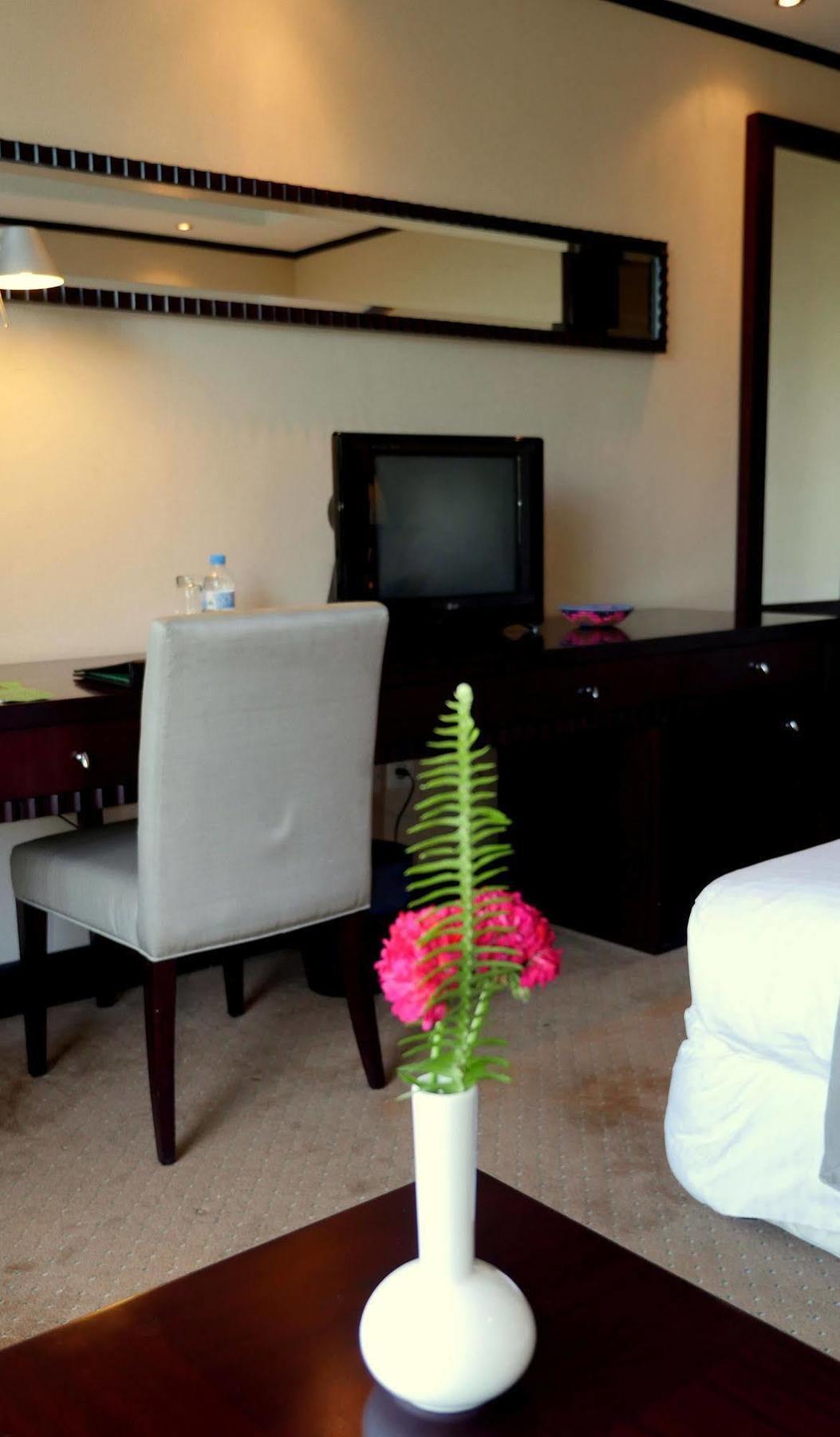 Gorillas Golf Hotel Kigali Eksteriør bilde